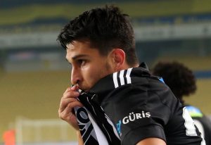 Necip Uysal, Beşiktaş