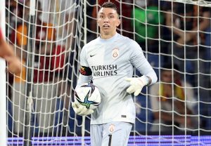 Muslera, Galatasaray, St. Johnstone