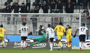 Beşiktaş, Göztepe, Süper Lig