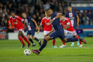 PSG, Paris Saint Germain, Benfica, Mbappe