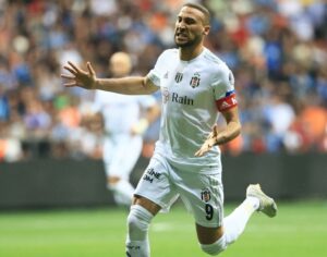 Beşiktaş, Süper Lig, Cenk Tosun